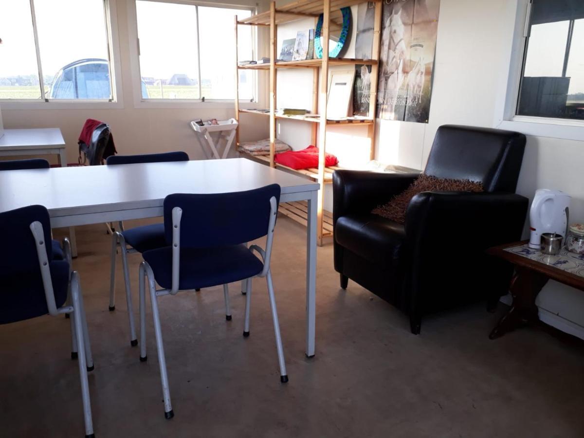 B&B Boerderij Rust, In Pipowagens! Den Helder Exteriör bild